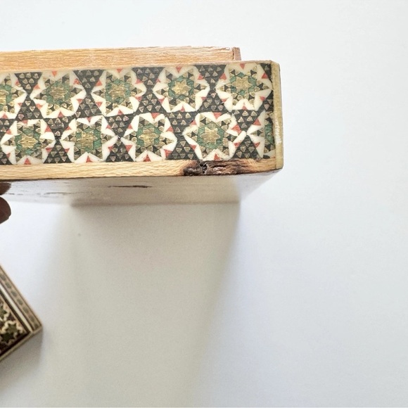 Vintage Persian Khatam Marquetry Polo Players Trinket Jewelry Box 6.5”x 4” - Picture 12 of 14